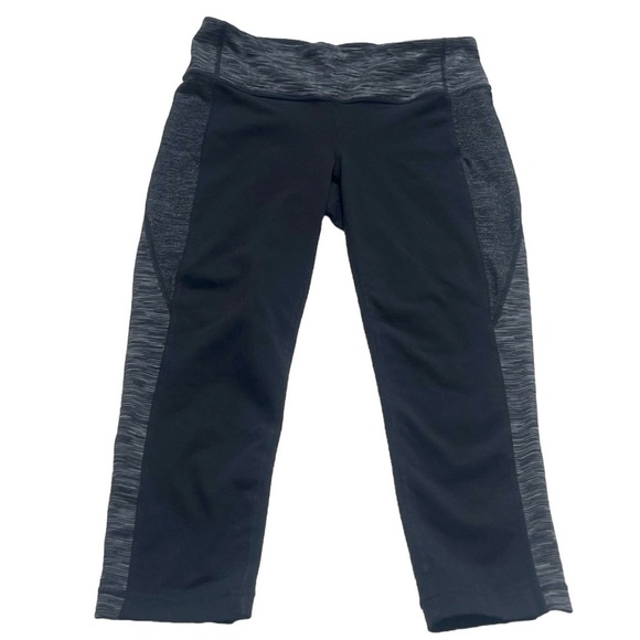 Athleta Remix Revelation Mid Rise Crop Black Gray Leggings Medium Stretchy - Picture 3 of 9
